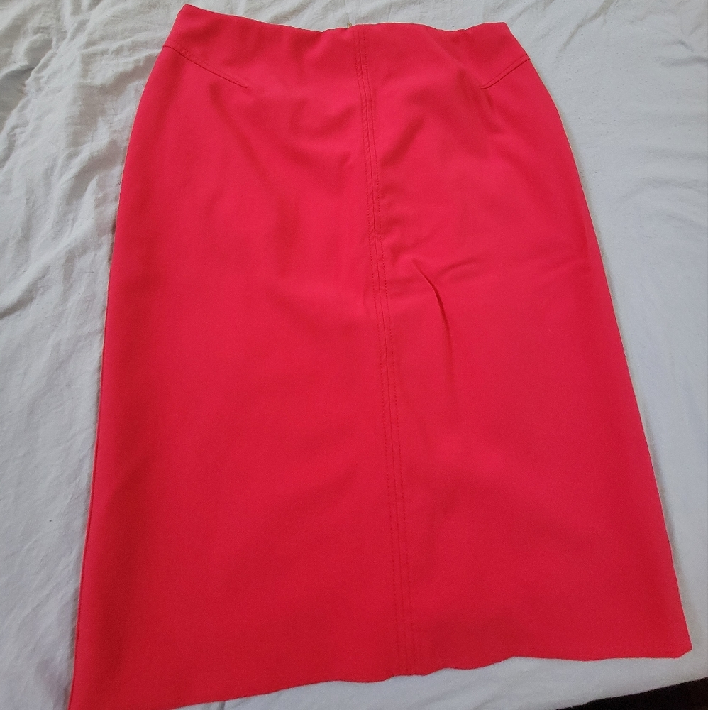 White House Black Market Skirt